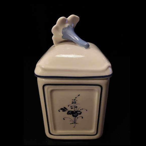 Villeroy & Boch 1748 Small Canister - Picture 2 of 7